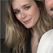 Profesor de arte contemporánea para adolescentes o estudiantes universitarios